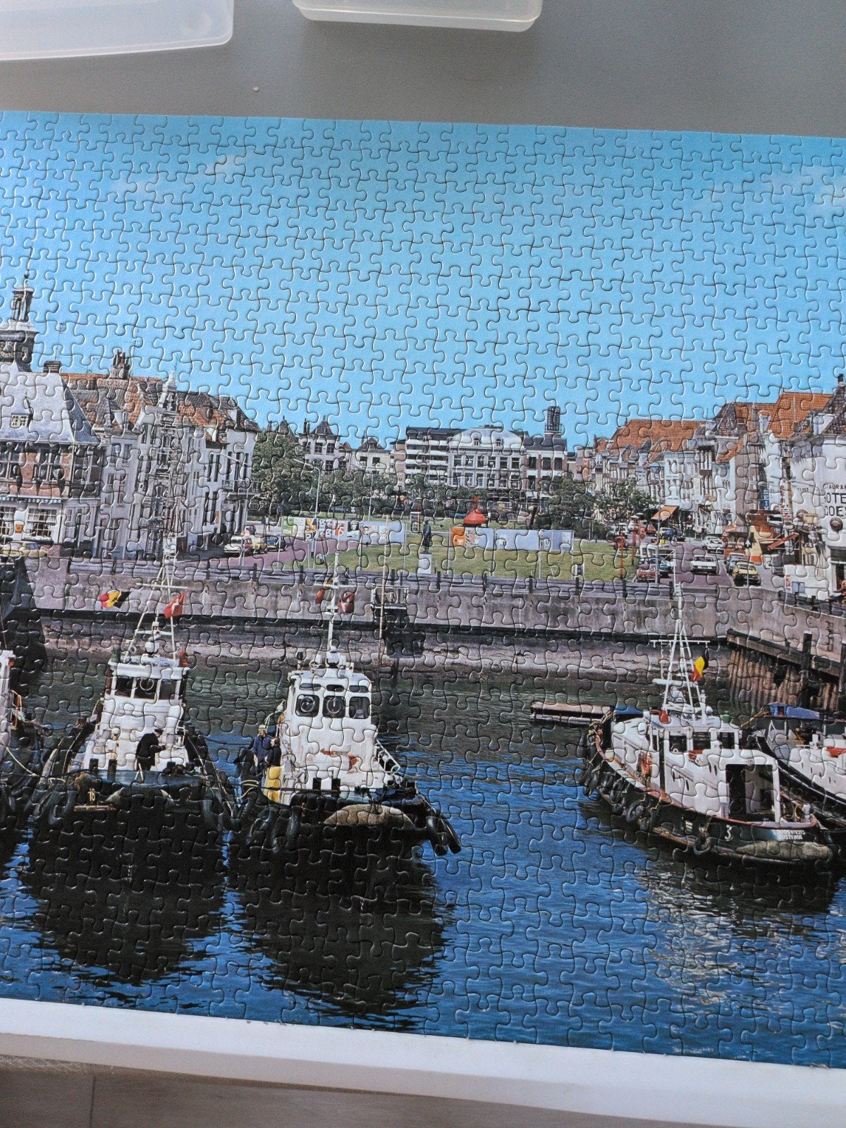 puzzel 1000 stuks volledig , goede staat, Hobby en Vrije tijd, Denksport en Puzzels, Ophalen