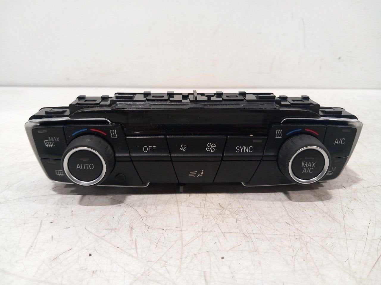 Bedieningspaneel kachel BMW 2 serie, Onderdelen@venauto.nl, Van der Ven Autorecycling B.V., Ettenseweg 76, 4706 PB Roosendaal, The Netherlands
