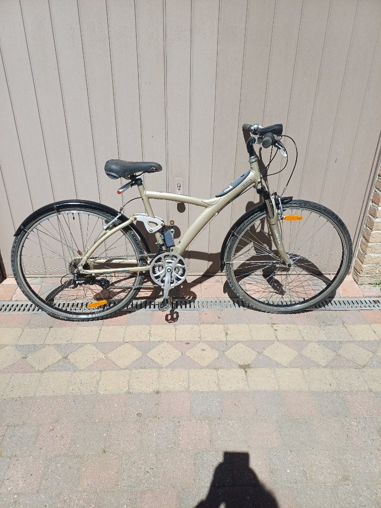 VTT EN TRÈS BON ÉTAT POUR 50€, Vélos & Vélomoteurs, Vélos | Hommes | Vélos pour homme, Utilisé, Vitesses, Enlèvement