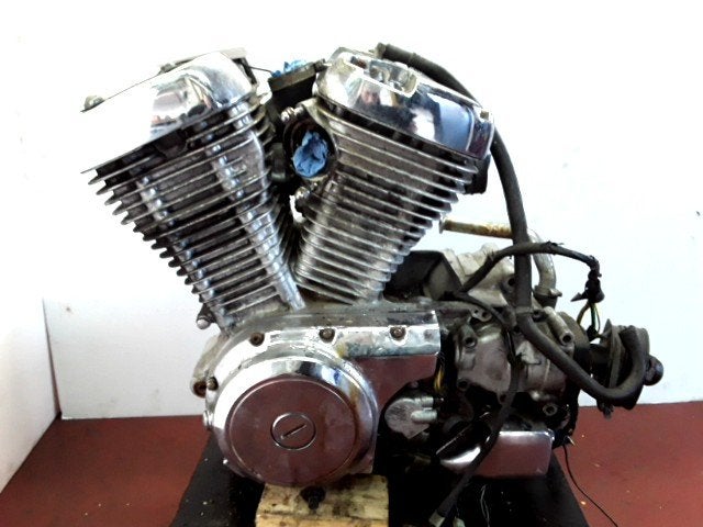 VS700 1985 - 1991 Suzuki Motorblok D1-36961