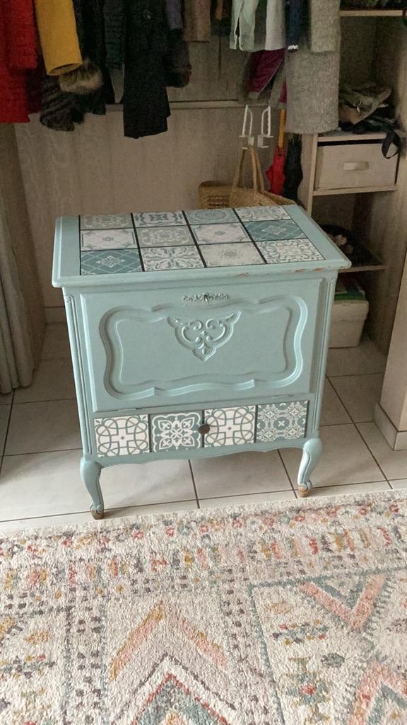 Leuk vintage kastje, Ophalen, Gebruikt, Louis XVI vintage, 1 of 2 laden