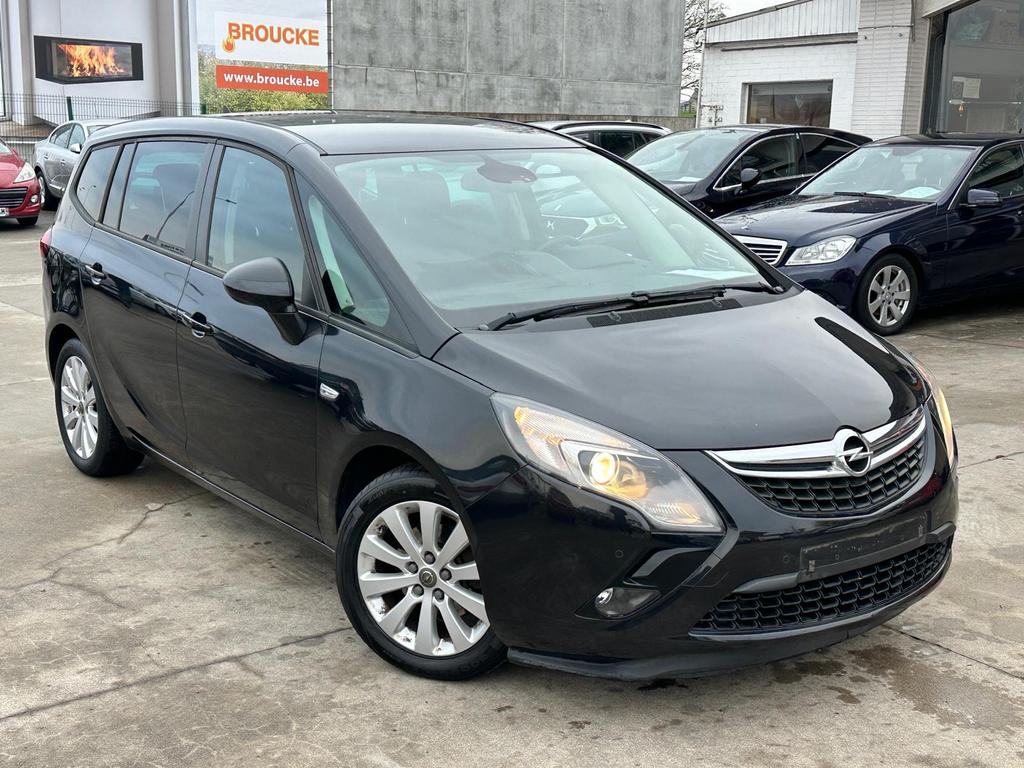 Opel Zafira Tourer 1.4L Benzine 2015 Euro 6, Auto's, Opel, Euro 6, 7 zetels, Bedrijf, 1364 cc