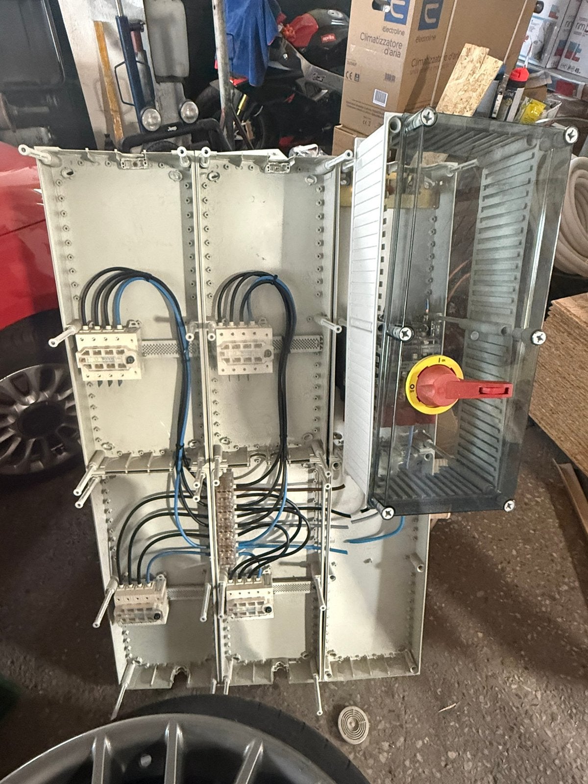Coffret electrique domicile, Bricolage & Construction, Éclairage de chantier, Enlèvement, Comme neuf