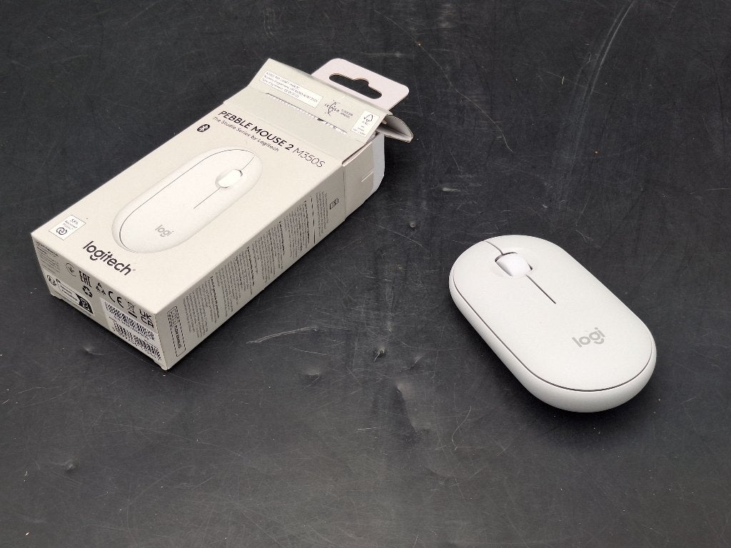 Pebble Mouse 2 M350S Logitech muis, nieuwstaat, Computers en Software, Muizen, Muis, Logitech, Nieuw, Ophalen of Verzenden