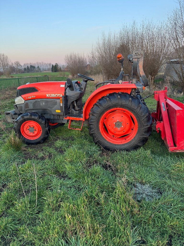 Kubota L4240 4x4 tractor – 1.219 uren – zonder papieren, Enlèvement, Utilisé, Jusqu'à 2500