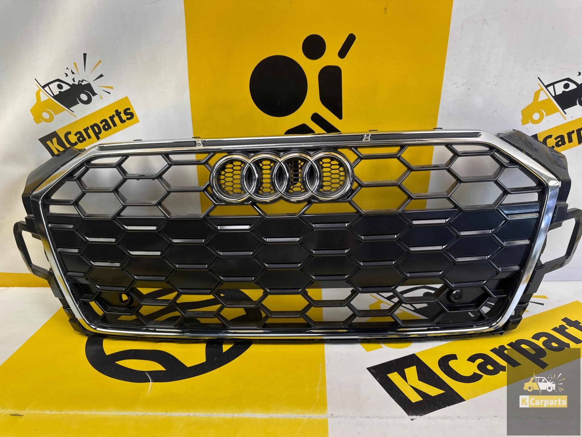 Audi A5 8W Facelift Grill 8W6853651BL Nieuw origineel, Gebruikt, Voor, AUDI AG, Auto-Union-Strasse 1
85045  Ingolstadt, DE