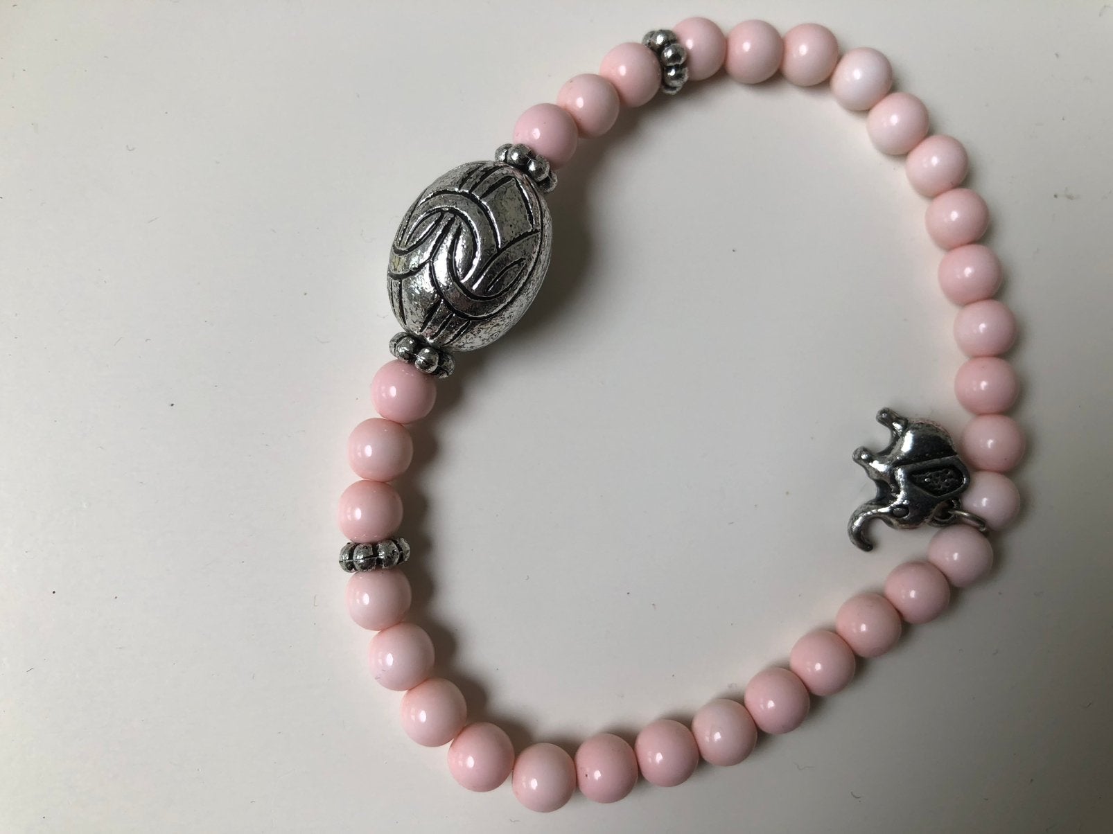 Armband roze en zilverkleurige accenten, Bijoux, Sacs & Beauté, Bracelets, Enlèvement, Utilisé, Rose, Élastique