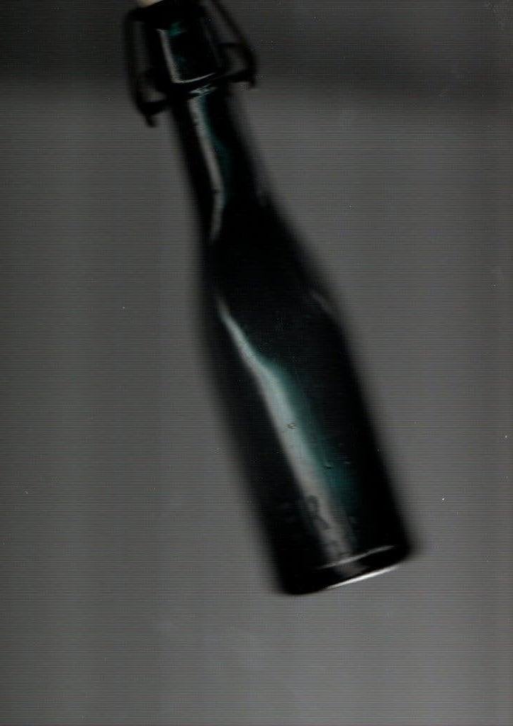 ANCIENNE BOUTEILLE DE BIÈRE ZEEBERG, Collections, Envoi, Comme neuf, Bouteille(s)