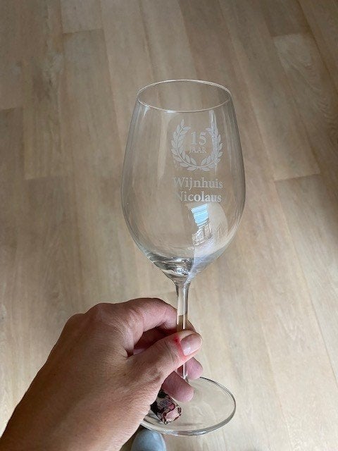 2 mooie Wijnglazen - Wijnhuis Nicolaus – Nieuw!, Verzamelen, Wijnen, Ophalen of Verzenden, Nieuw