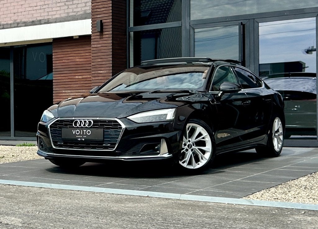 Audi A5 Sportback 35TFSI Advanced PANO/MATRIX/CAM/VIRT/LEDER, 4 cilinders, 1984 cc, Zwart, Leder