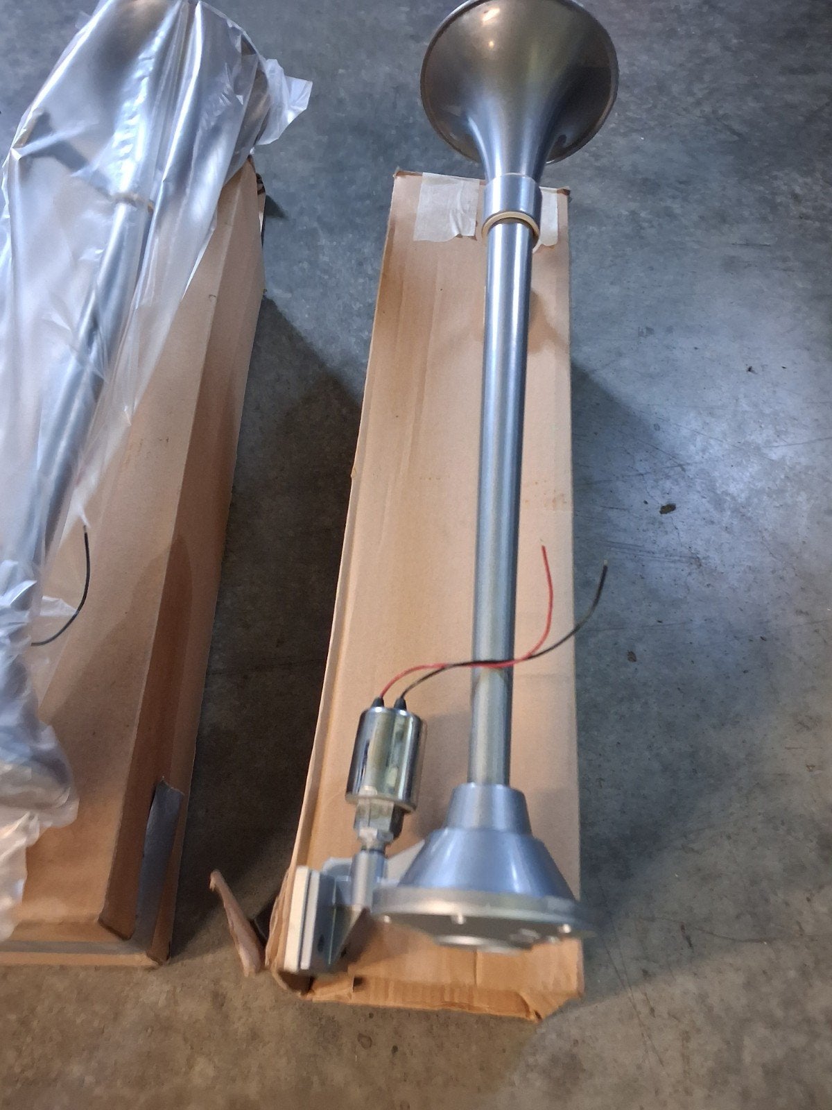 Luchthoorns 12 volt, Zakelijke goederen, Landbouw | Onderdelen | Banden, Velgen en Assen, Ophalen