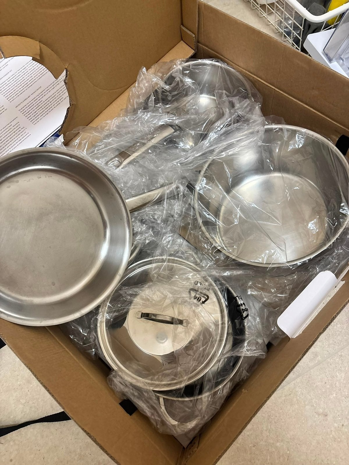 Potten en pannen set niet geschikt voor inductie, Huis en Inrichting, Inox, Nieuw, Pannenset, Ophalen of Verzenden