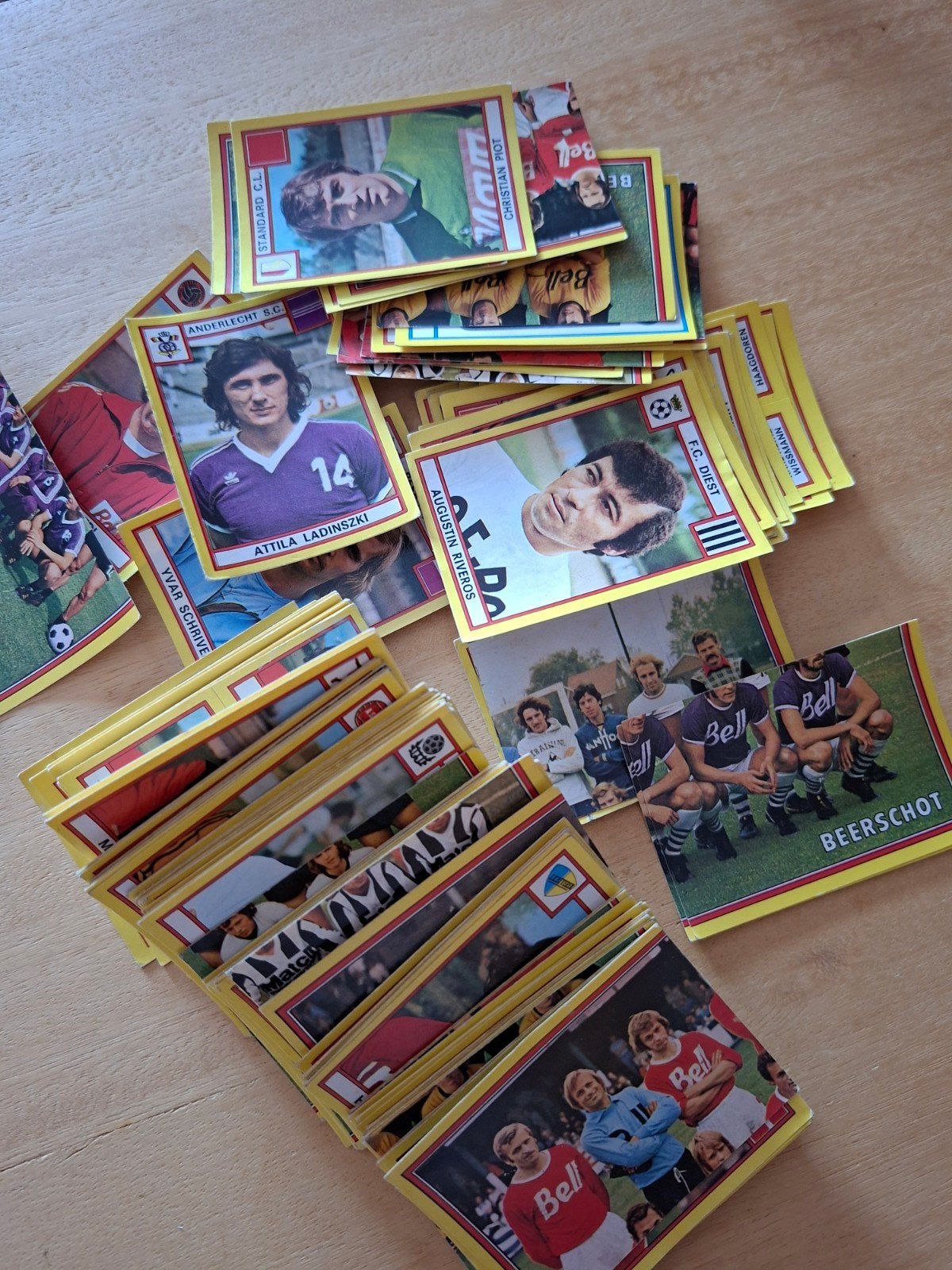 Football stickers 75, Enlèvement ou Envoi