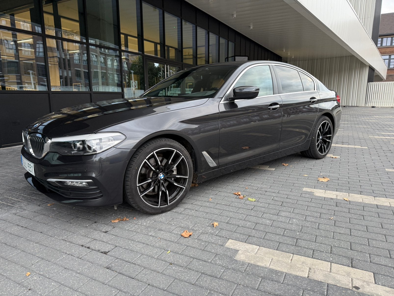 BMW 520D année 2017 (106000km)automatique, Auto's, BMW, Automaat, Euro 6, Zwart, 140 kW