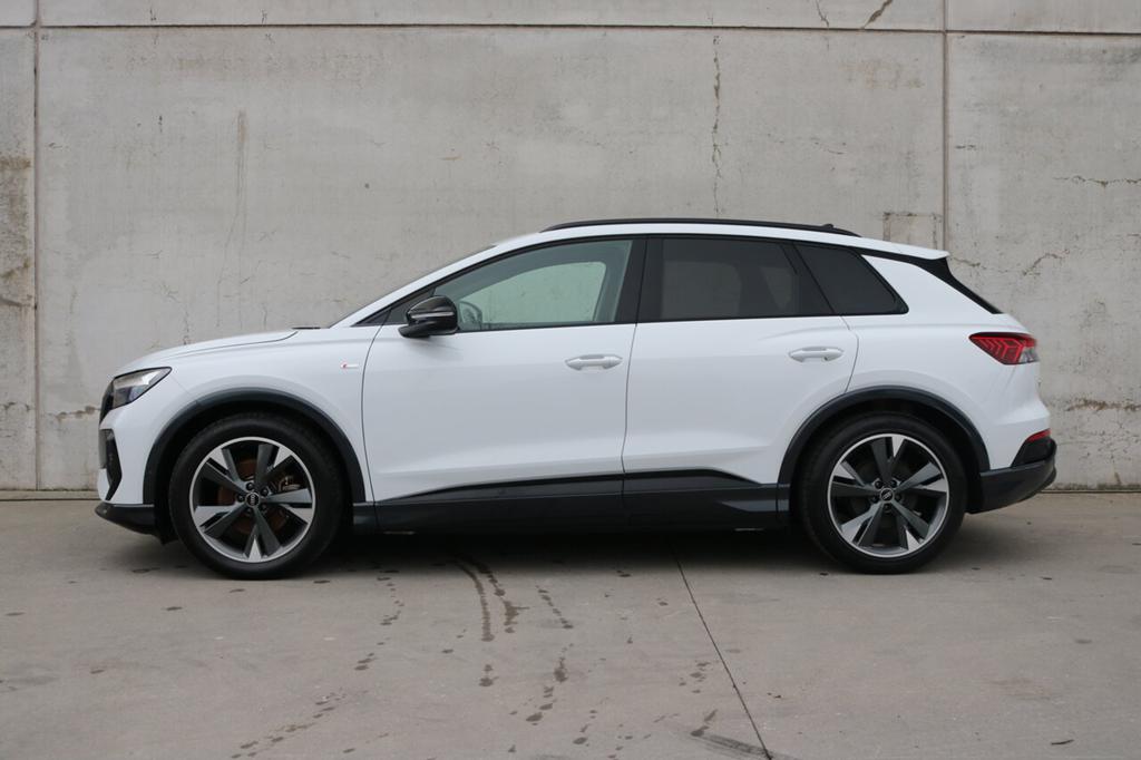 Audi Q4 e-tron Q4 e-Tron 35 S line, Autos, Audi, 0 kg, https://public.car-pass.be/vhr/f4ecf451-151c-475a-9b69-3c38ed64bfcb, 0 kg