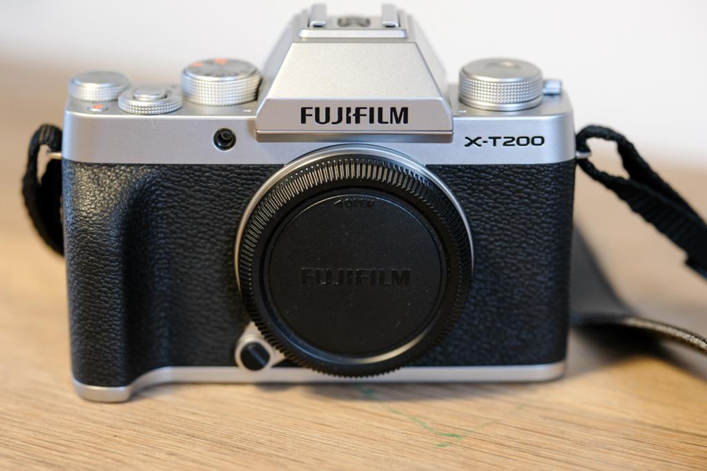Fujufilm xt200 avec objectif 35mm f2, Enlèvement, Comme neuf, Fuji