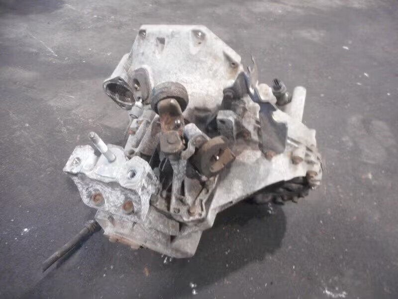 VERSNELLINGSBAK SCHAKEL Ford Galaxy (WGR) (ym2r-7002-cf), Enlèvement ou Envoi, Henry-Ford-Straße 1 50735 Köln, DE, Ford-Werke GmbH