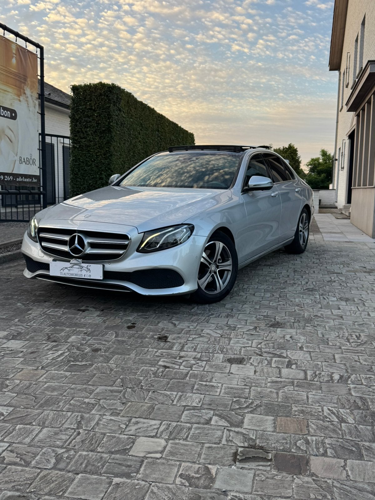 MERCEDES E200 DIESEL, Autos, Cuir, Achat, Toit panoramique, Diesel