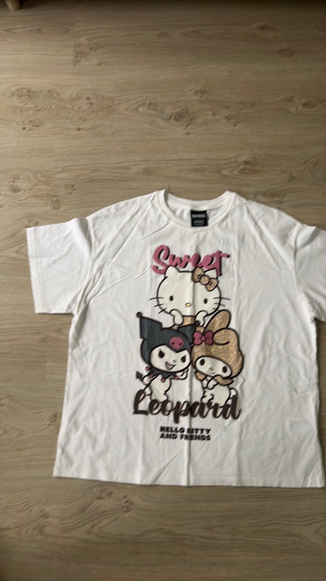 T shirt HELLO KITTY (nieuw), Ophalen, Zo goed als nieuw