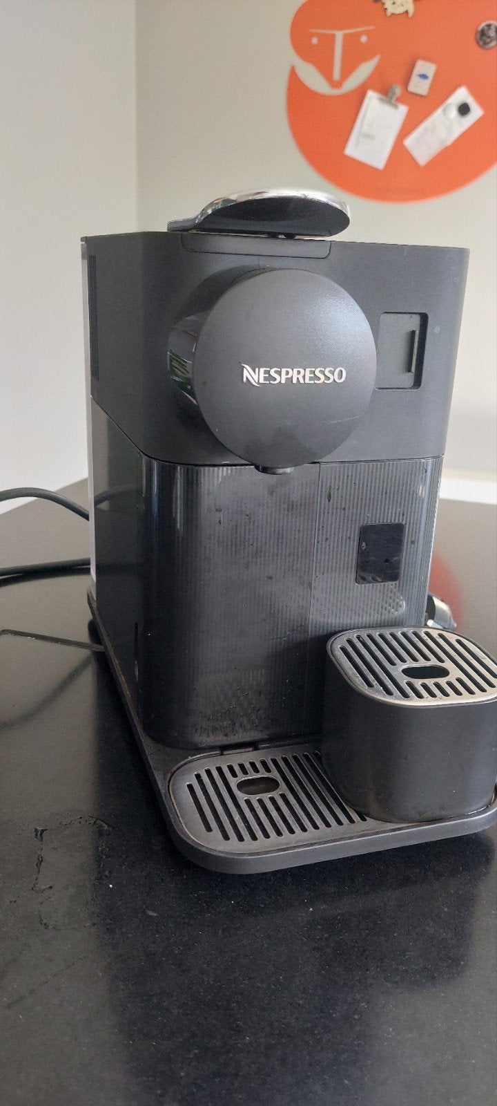 DeLonghi koffiemachine, Ophalen, Koffiemachine