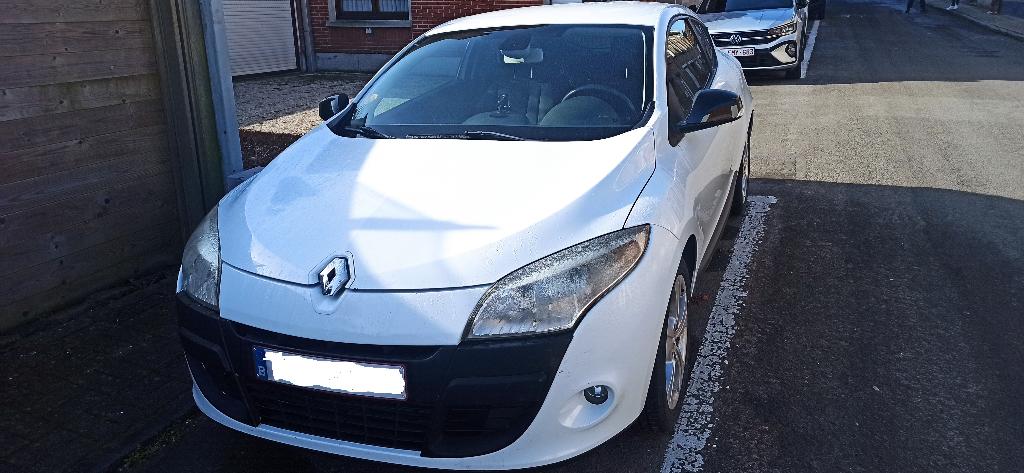 megane 1.5 dci coupe 78kw, Autos, Renault, Achat, 2 portes, Particulier, Blanc