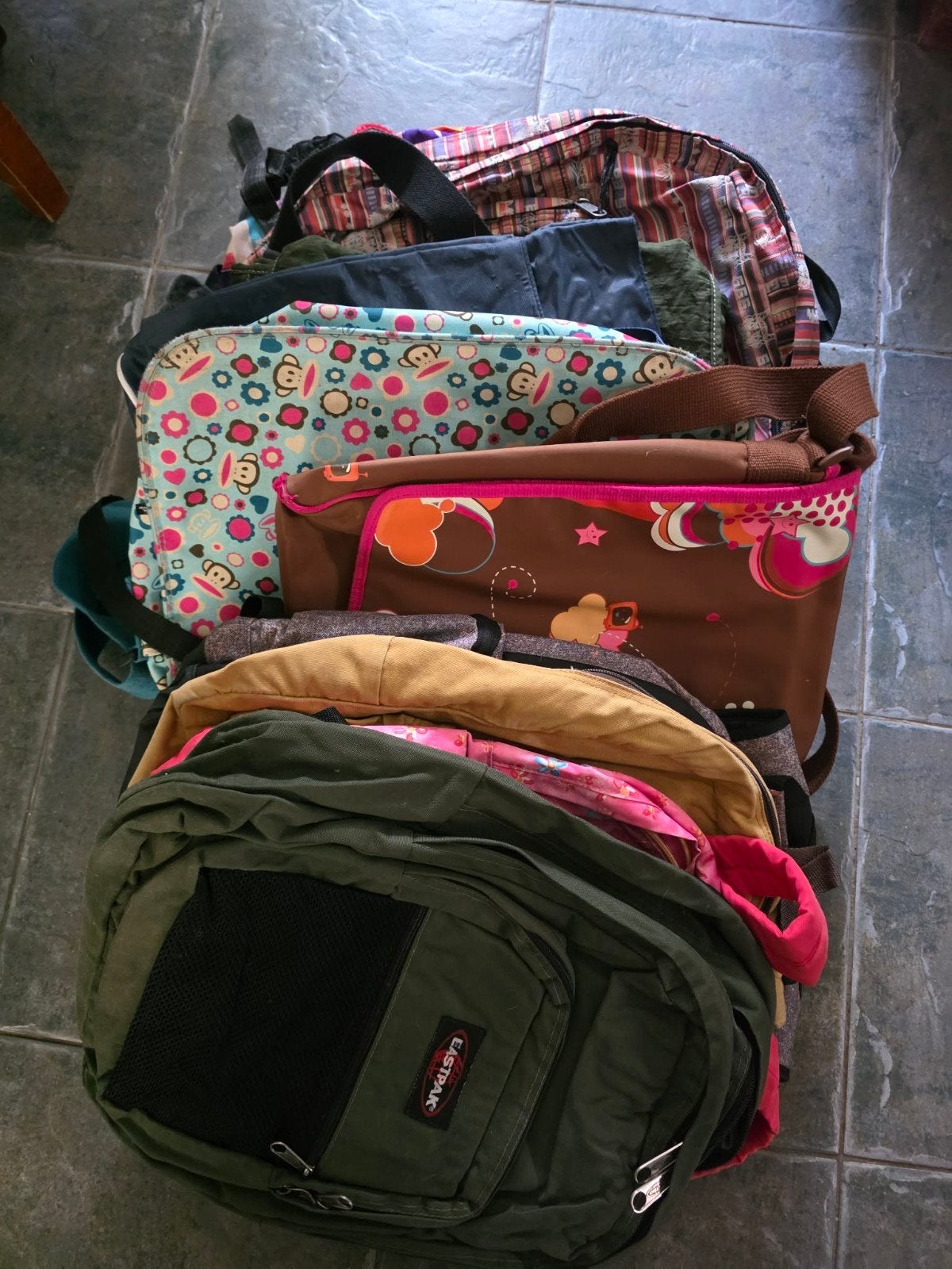 Sacs à dos/cartables en bon état, Enlèvement