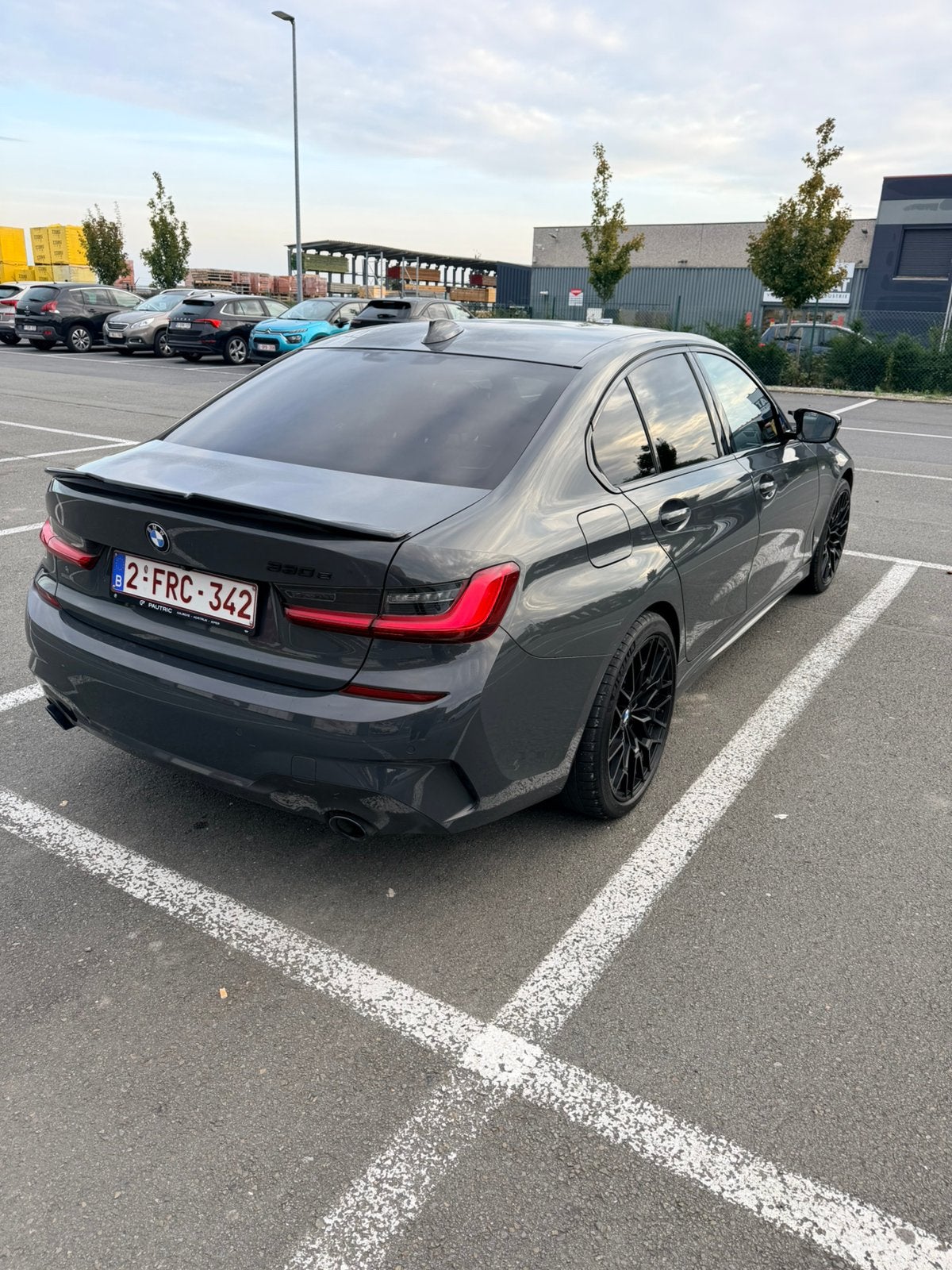 BMW 330e M-sport stage 2, Autos, Cuir, Argent ou Gris, Achat, Entretenue par le concessionnaire