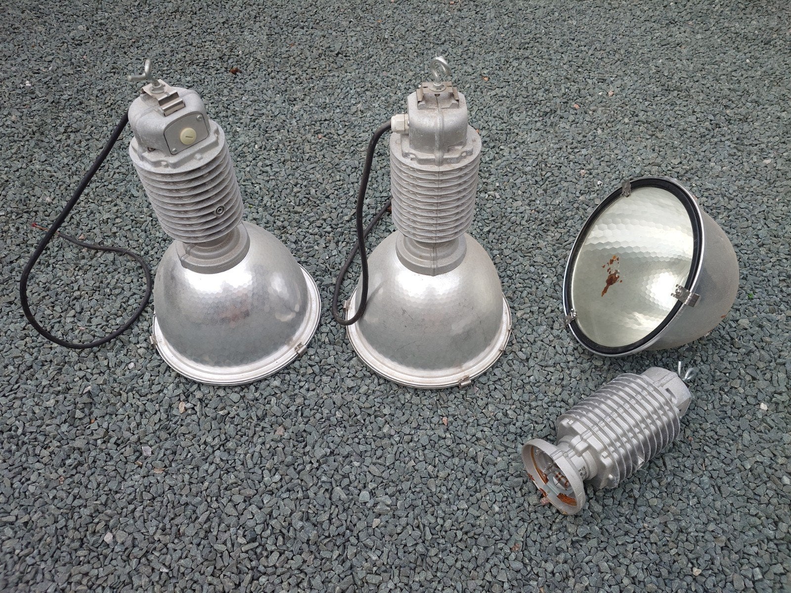 3x Industriële verlichting, Enlèvement