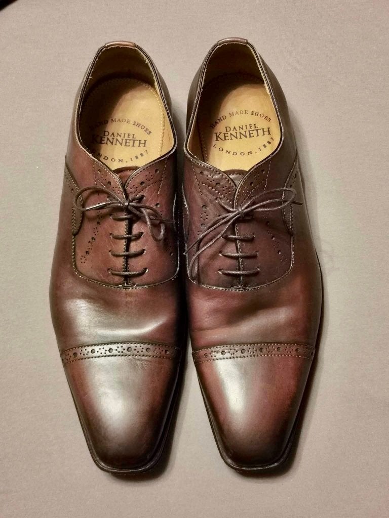 Schoenen maat 11 (46) - DANIEL KENNETH, Bruin, Ophalen of Verzenden, Zo goed als nieuw, Veterschoenen