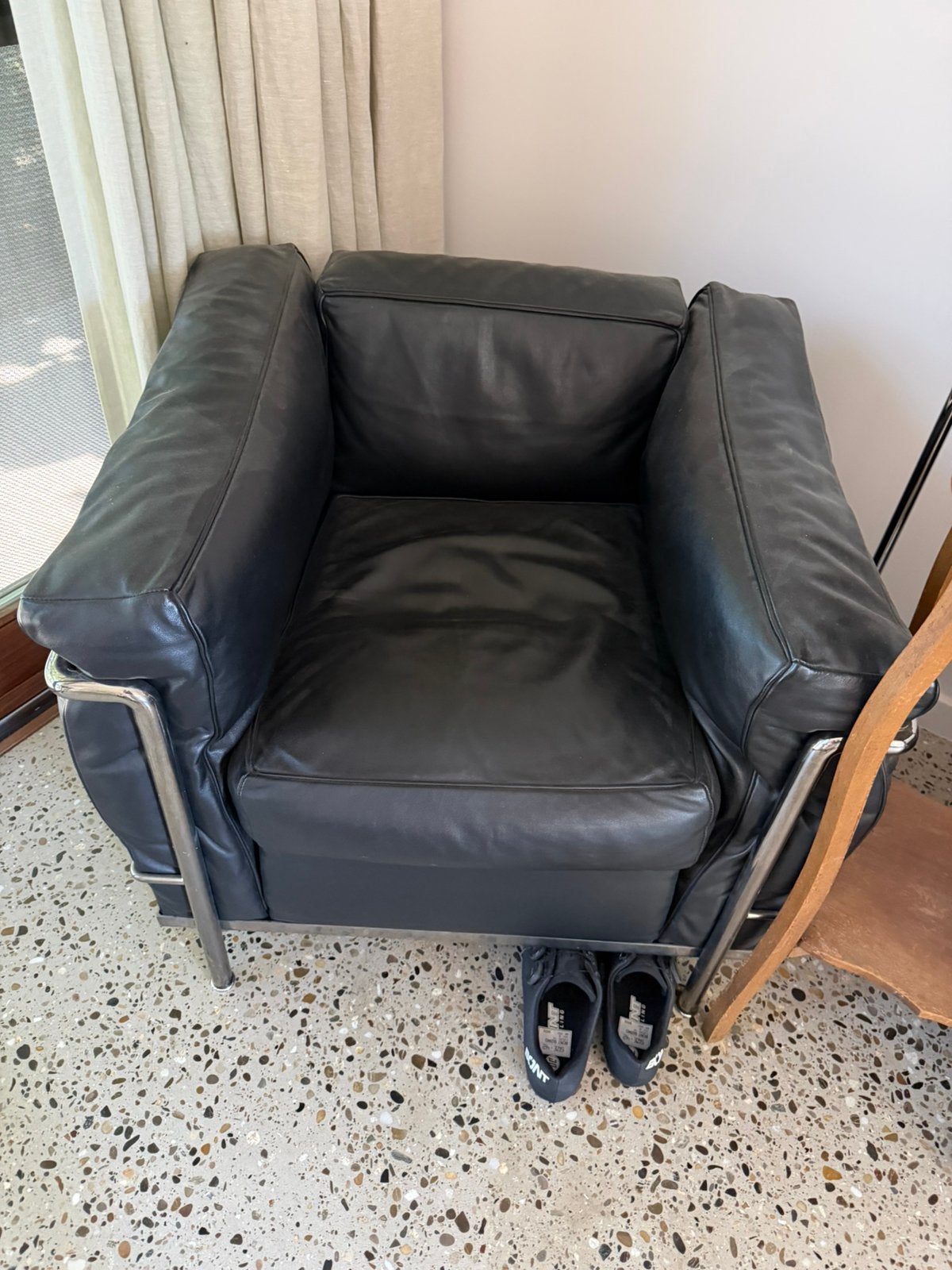 Cassina lederen zetel, Ophalen