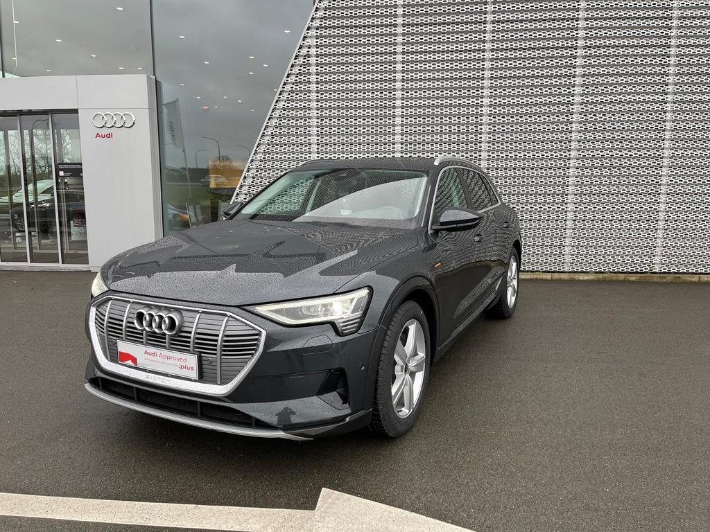 Audi e-tron Audi e-tron  Advanced 55 quattro 300,00 kW, Achat, https://public.car-pass.be/vhr/203acc8b-76fa-4413-bc4b-74038d68b201