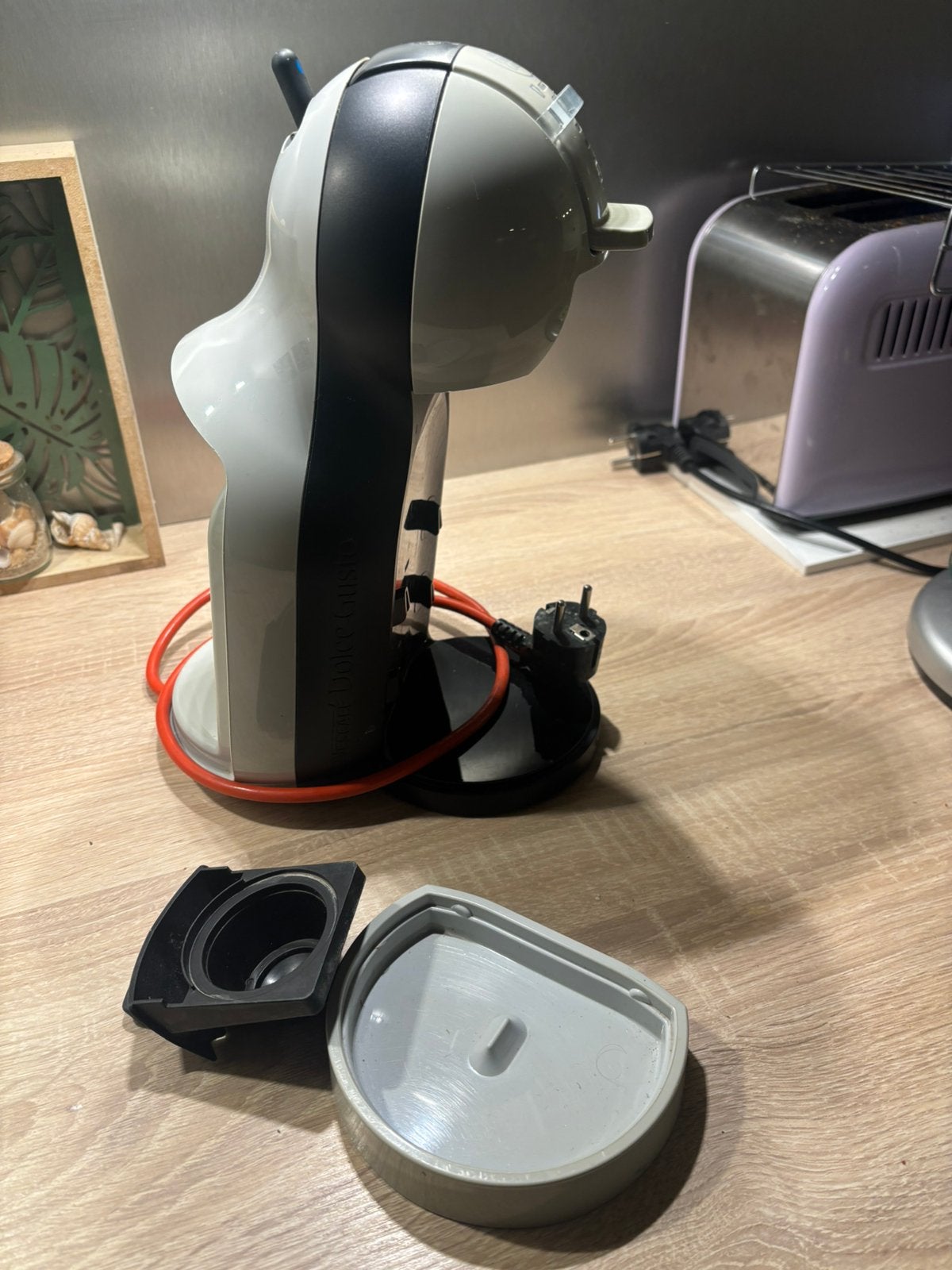 Dolce gusto pour pieces (machine café), Elektronische apparatuur, Ophalen, Zo goed als nieuw