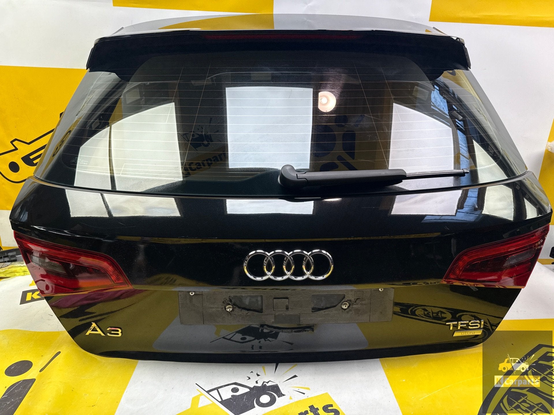 Achterklep Audi a3 8V TFSI orgineel achterklep, Gebruikt, Deur, AUDI AG, Auto-Union-Strasse 1
85045  Ingolstadt, DE