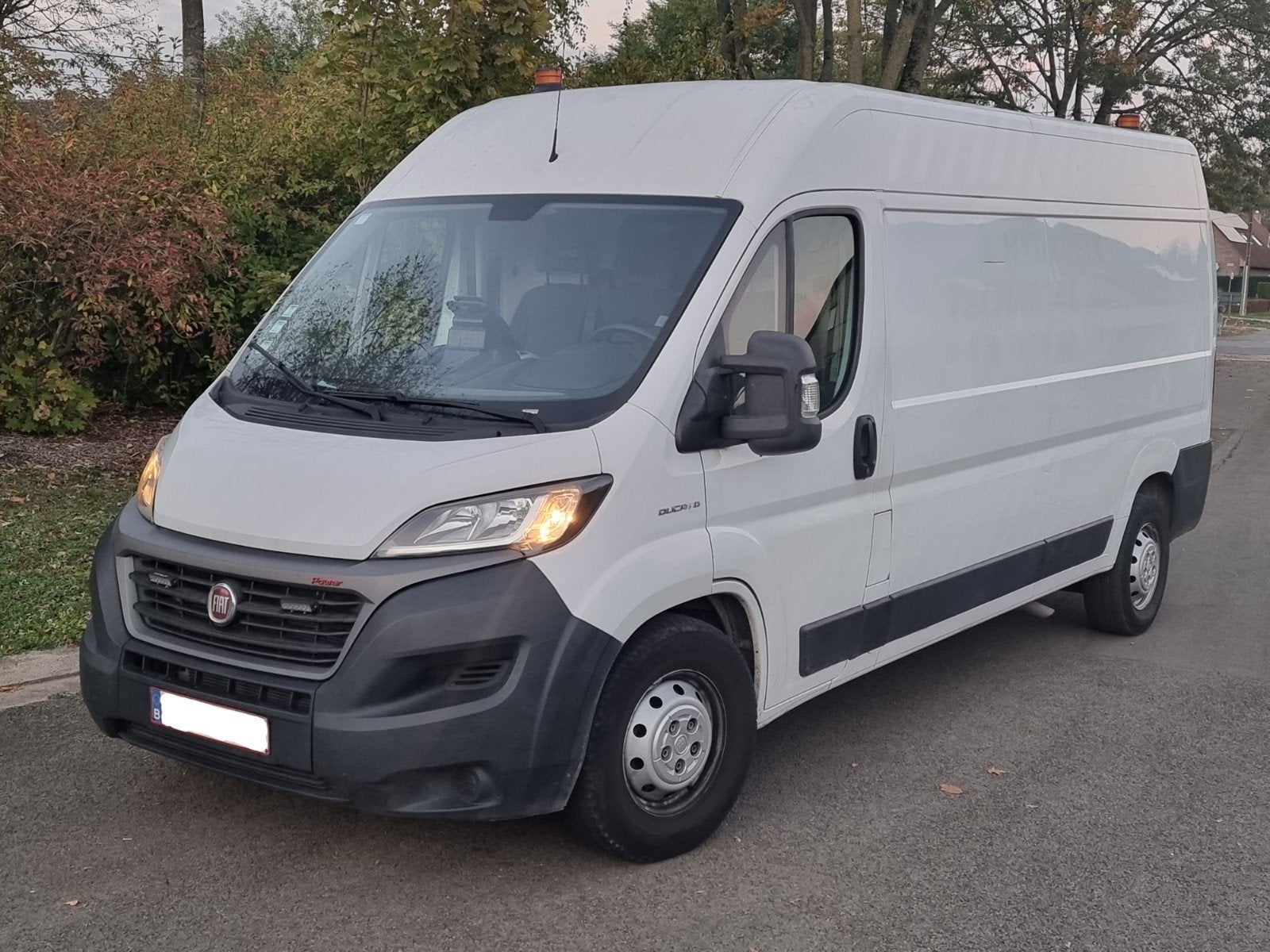 Fiat Ducato 2.3 MultiJet L3H2 / Climate / Navi / Camera, Voorwielaandrijving, Stof, Wit, Bedrijf