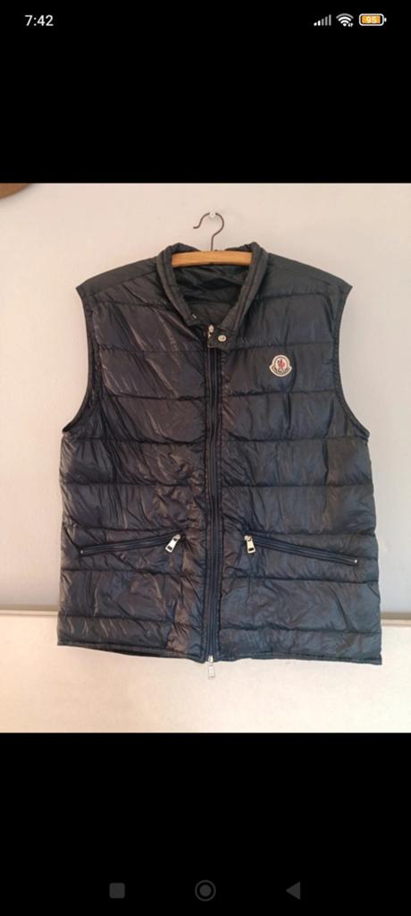 Doudoune Moncler bleu marine, Moncler, Enlèvement, Porté, Bleu