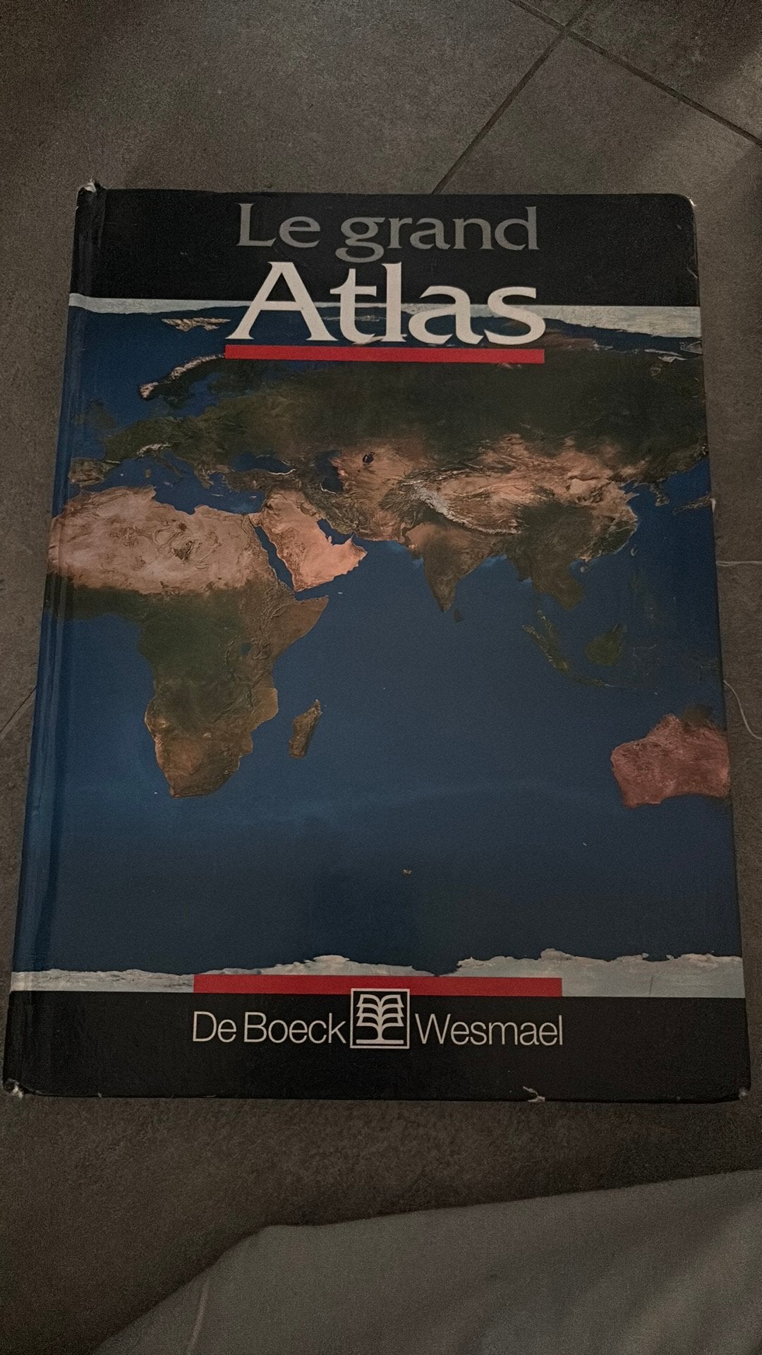 Le grand atlas, Boeken, Atlassen en Landkaarten, Ophalen, Zo goed als nieuw