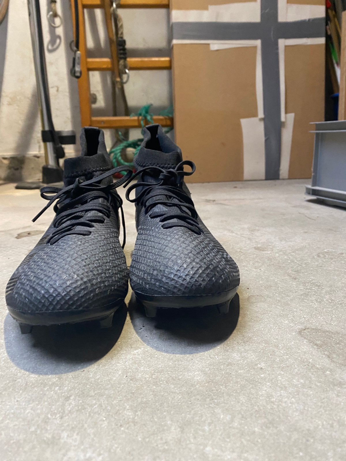Chaussures de football Adidas Predator, Enlèvement ou Envoi, Comme neuf