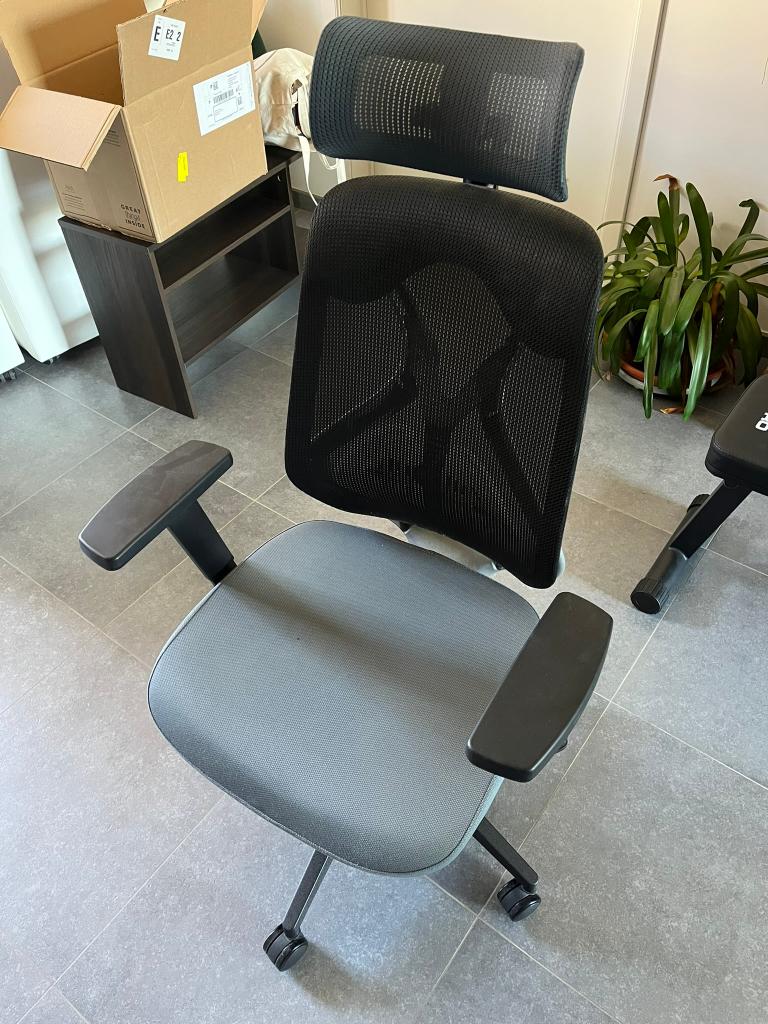 Basic burostoel, Huis en Inrichting, Bureaustoelen, Ophalen, Gebruikt, Grijs, Bureaustoel