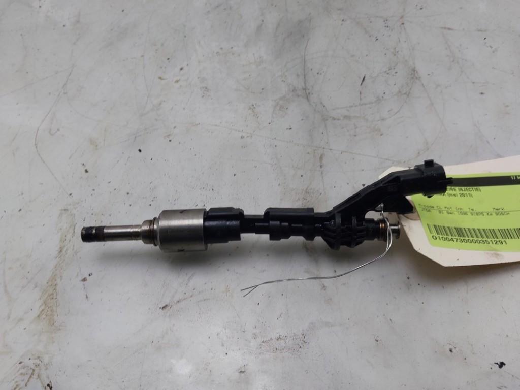 INJECTEUR Ford C-Max (DXA) (01-2010/06-2019), Robert Bosch AG, Robert-Bosch-Allee 1
74232  Abstatt, DE, Engineering@bosch.com