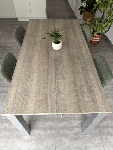 Eettafel, Ophalen, 50 tot 100 cm, Zo goed als nieuw, Vijf personen of meer