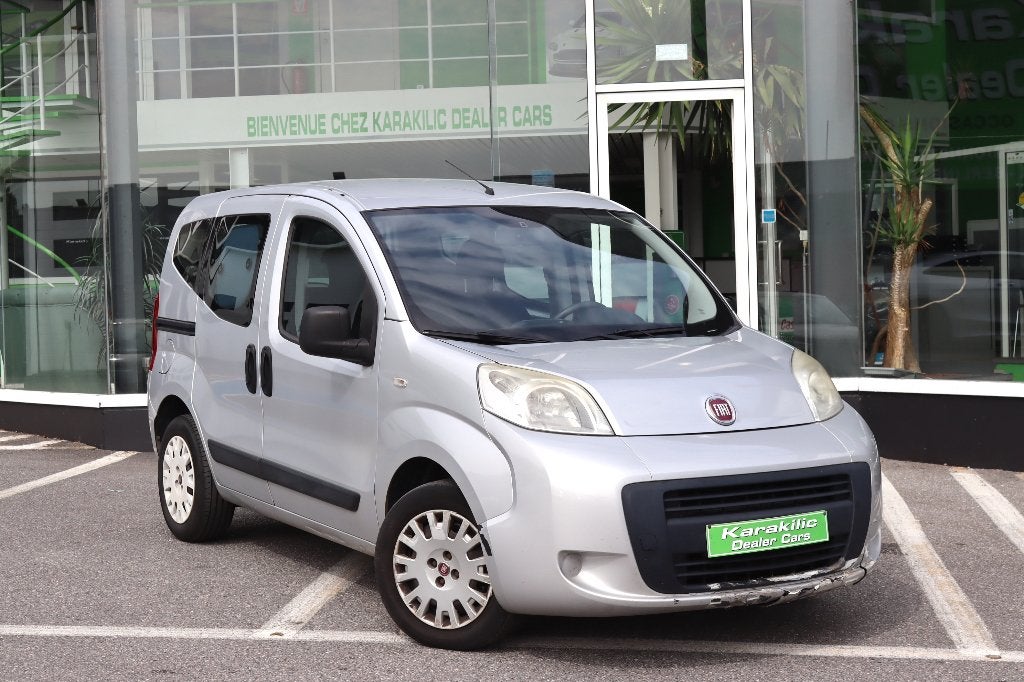 FIAT QUBO 1.4i 73CV 5 PLACES AIRCO, Autos, Fiat, Entreprise, Boîte manuelle, Noir, 5 portes