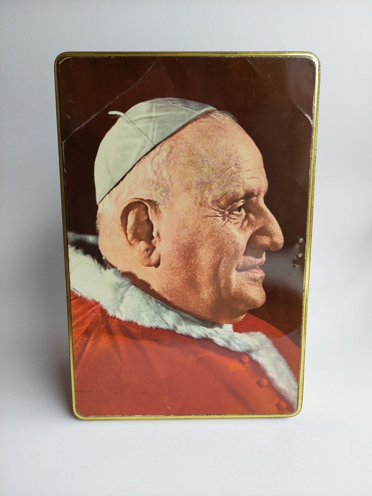 Blikken doos Paus Johannes XXIII, Verzamelen, Ophalen