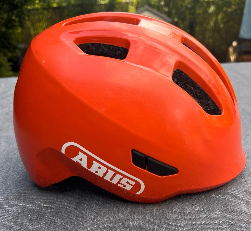 Casque de vélo pour enfant Abus 50-55 cm, Vélos & Vélomoteurs, Accessoires vélo | Casques de vélo, Garçon ou Fille, Utilisé, ABUS