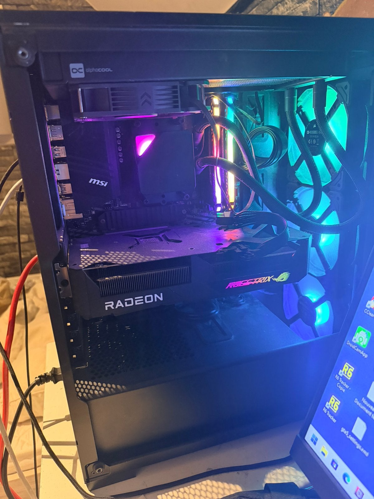 Pc gamer , voir description, Ophalen, Zo goed als nieuw, Gaming, SSD