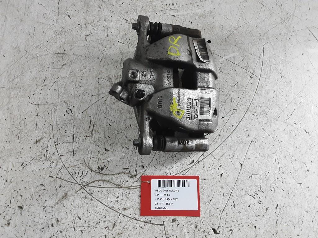 REMKLAUW RECHTS VOOR Peugeot 2008 (UD / UK / UR / US / UX), Gebruikt, Mevr. I. Hauben, Rue de l'Espoir 34 34
4030  GRIVEGNÉE, BE