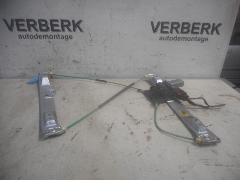 MECANISME DE VITRE ELECTRIQUE AVANT GAUCHE Opel Corsa D, Autos : Pièces & Accessoires, Opel, Opel Automobile GmbH, Utilisé, Avant