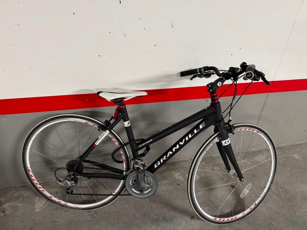 Granville Feather sportfiet Dames L, 28 inch, Gebruikt, Velgrem, 47 tot 50 cm
