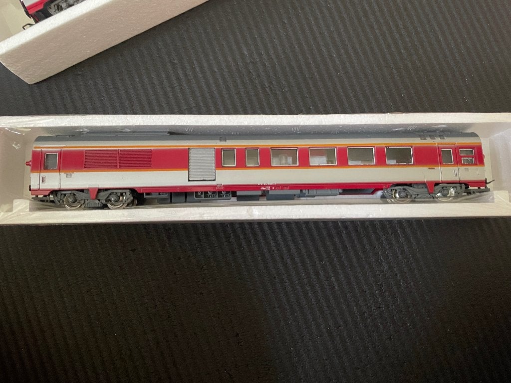 Jouef 8642 H0 wagon rood, Ophalen of Verzenden, Zo goed als nieuw, Wagon, Jouef