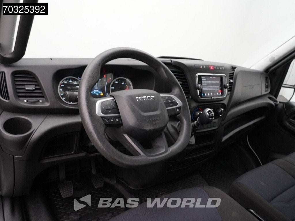 Iveco Daily 35C16 3.0L Kipper Dubbellucht 3,5t Trekhaak Navi, Stof, Gebruikt, Euro 6, 4 cilinders