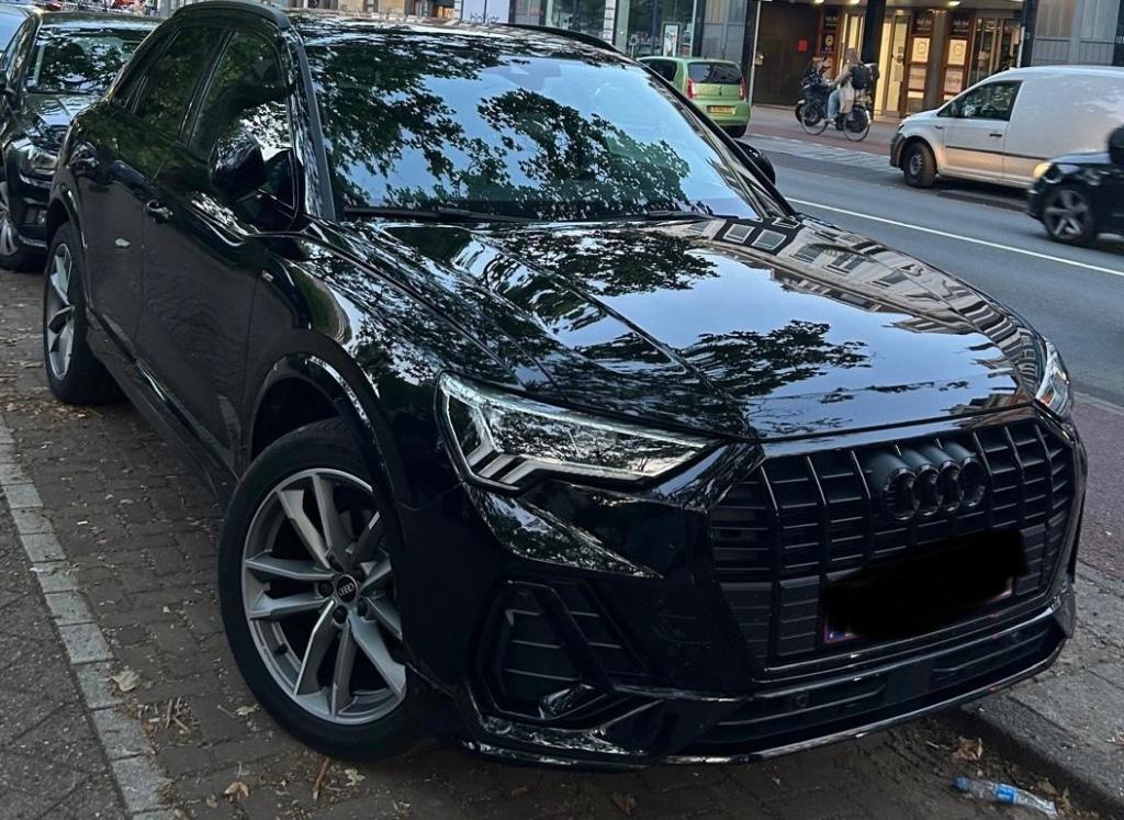 AUDI Q3, Auto's, Audi, Automaat, Parkeerassistent, Zwart, Leder